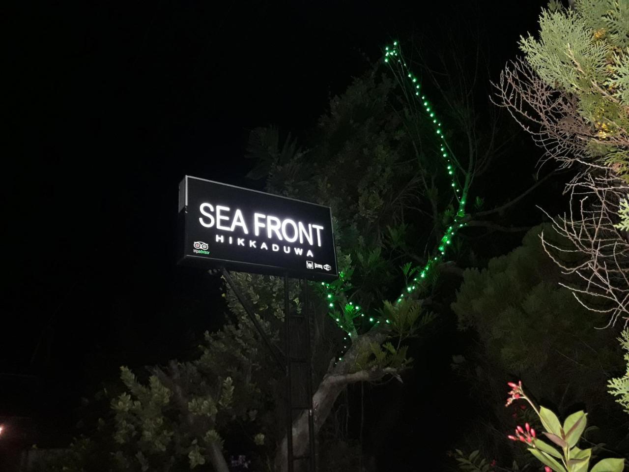 Sea Front Hikkaduwa Apartment ภายนอก รูปภาพ